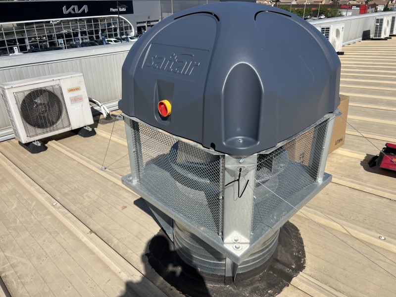 Installation, Maintenance et Remplacement de Moteur Tourelle pour Hotte Professionnelle à Lyon et Grenoble


