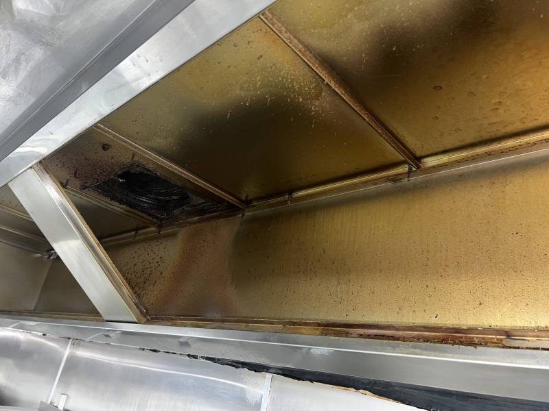 Entretien, nettoyage et dégraissage hotte aspirante professionnelle à Nice, Cannes, Antibes et alentour 06